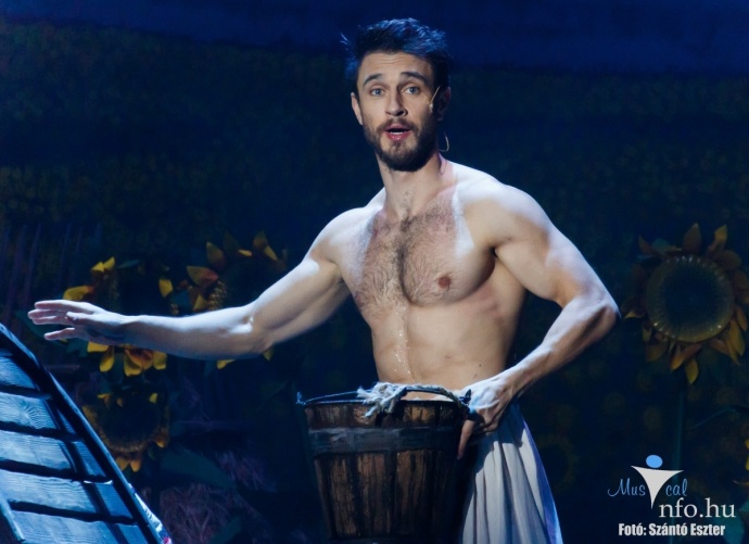 A Budapesti Operettszínház János vitéz előadása lesz látható a TV-ben!