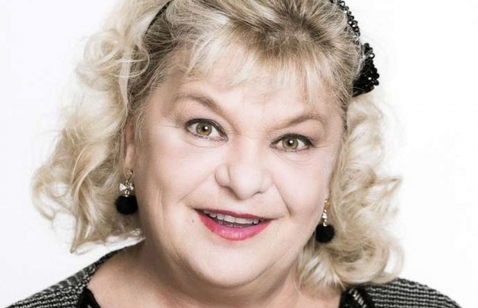 Oszvald Marika 70 a Schőnig Cukrászdában - Jegyek itt!